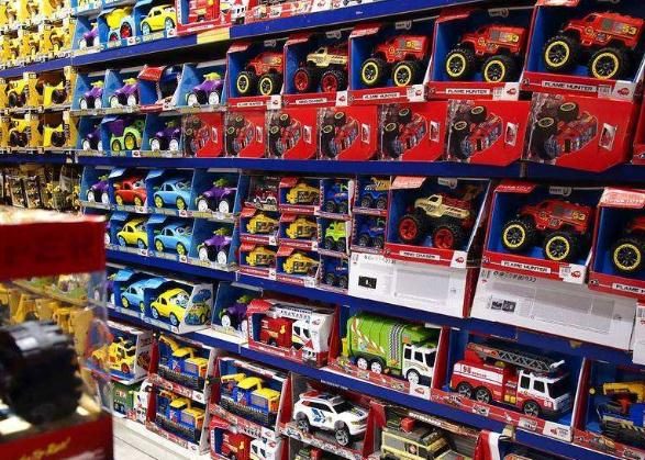 玩具論斤賣 舊模式新玩法，撬動千億市場藍(lán)海